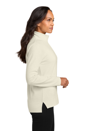 Women’s Breakwater 1/4-Zip - Image 3